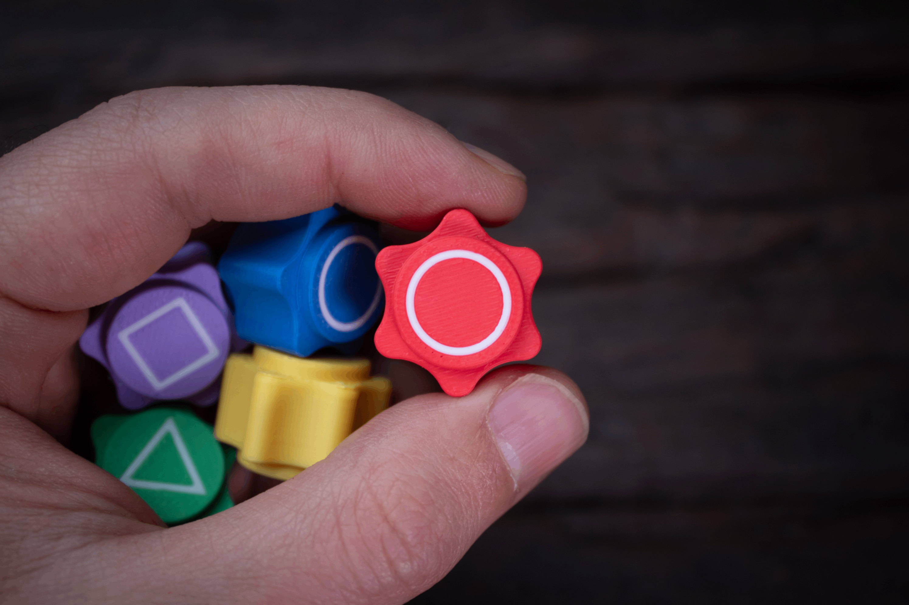 Gonggi Playing Dice, Squid Game Edition - Storage Case Included